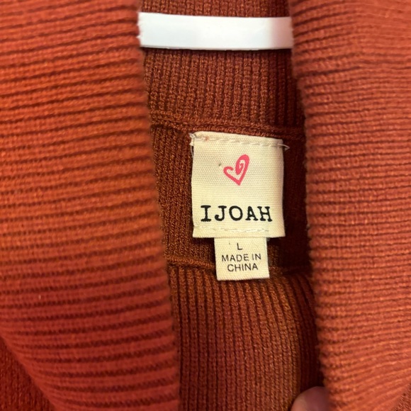 Sleeveless Turtleneck Sweater Dress - Picture 2 of 2